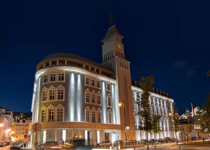 Lisbon Five Stars Apartments 8 Building